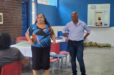 [BA] APLB dialoga com professores e funcionários no Colégio Leda Jesuíno