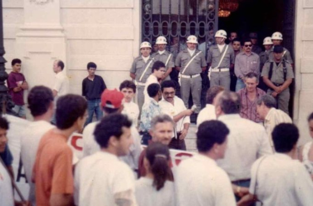 [PB] Por que o Sintep-PB participa de atos em defesa da democracia?