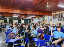 PL 4.088/2023 confronta censura e perseguições ideológicas nas escolas
