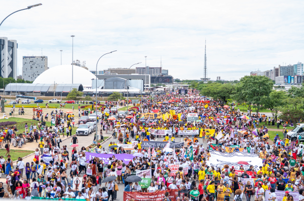 Marcha das Mulheres Negras 2025 mobiliza o país e exige reparação histórica