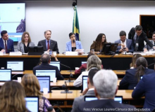 Comissão Especial do PNE é instalada na Câmara dos Deputados